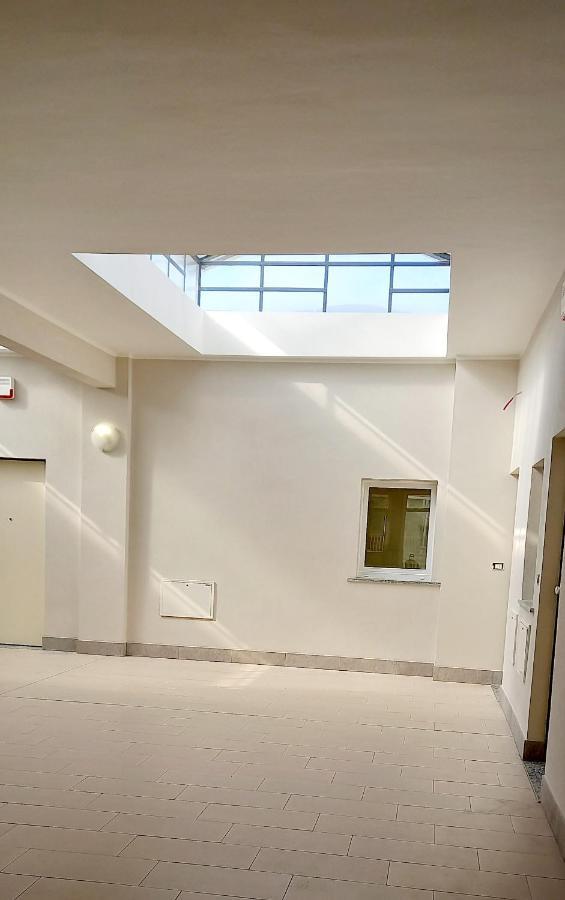Sky Loft Nuovissimo Vicinanze Metro Apartment Turin Bagian luar foto